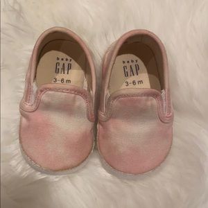 Baby girl shoes from baby gap size 3-6 months